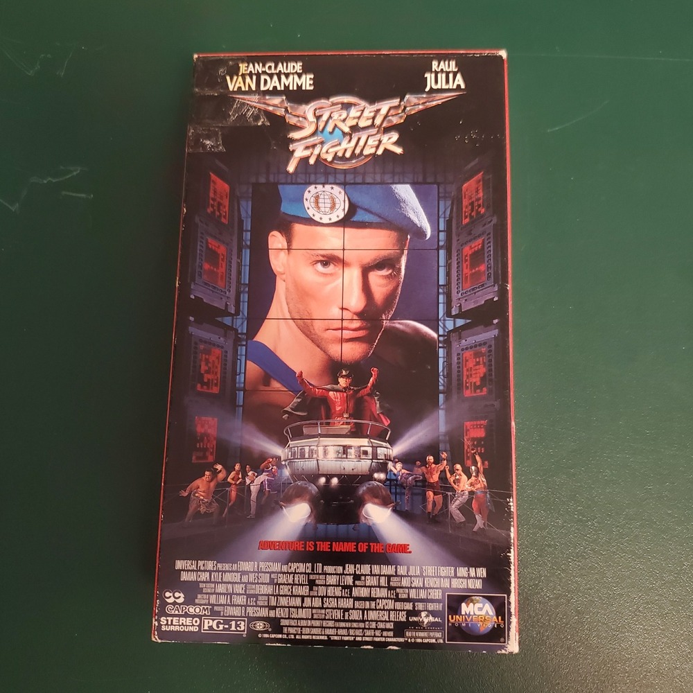 Street Fighter VHS 1994 Jean-Claude Van Damme Raul Julia Action Movie MCA 82366
